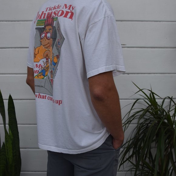 Vintage 90's Tickle My Johnson T-Shirt - Picture 6 of 6
